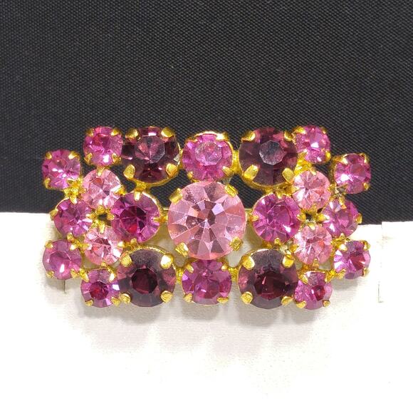Vintage Pink & Red Rhinestone Rectangle Brooch, Gold Plated, 1960s - Picture 10 of 10